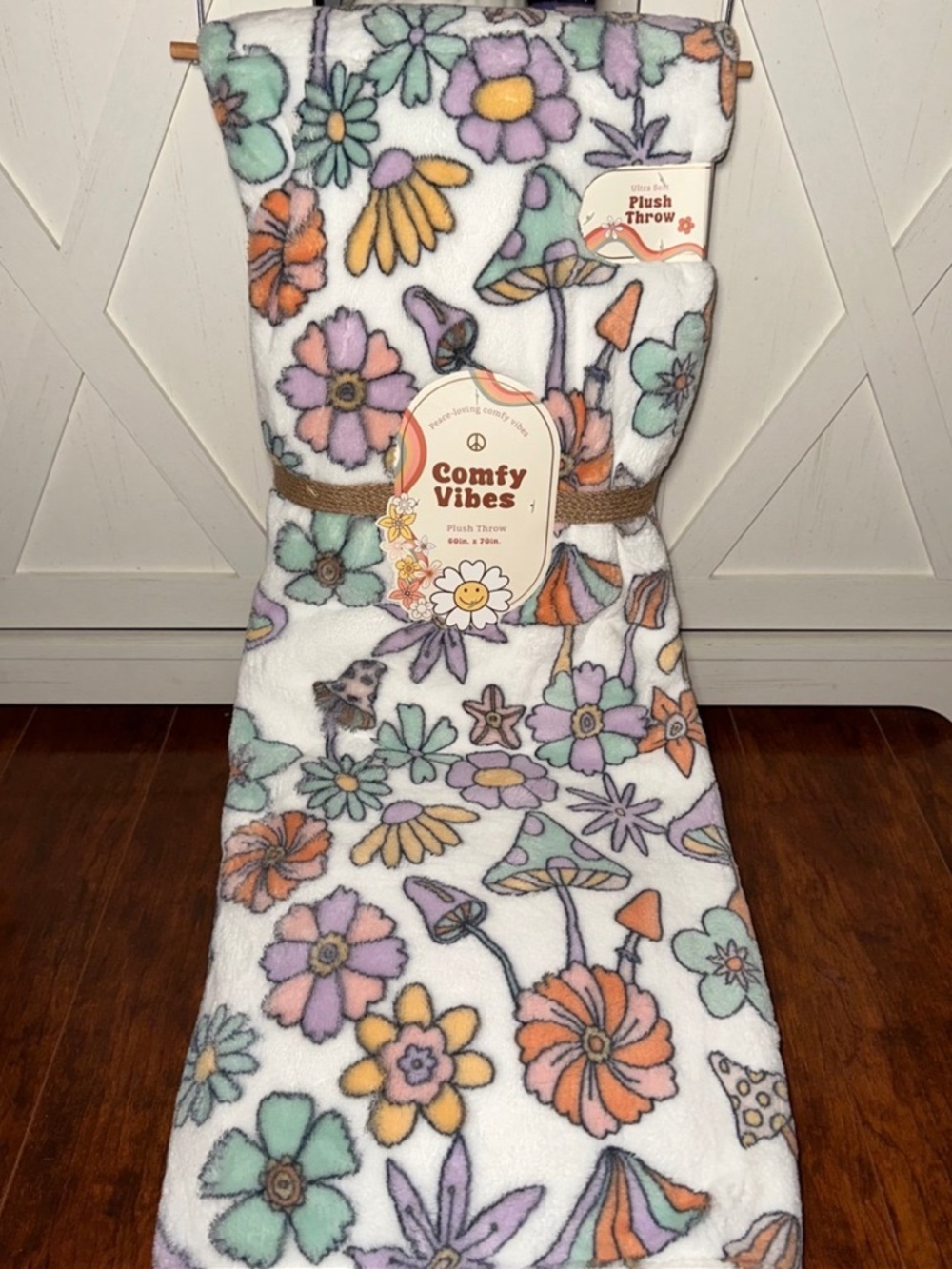 Comfy Vibes Floral Pastel Mushroom Plush Throw Blanket